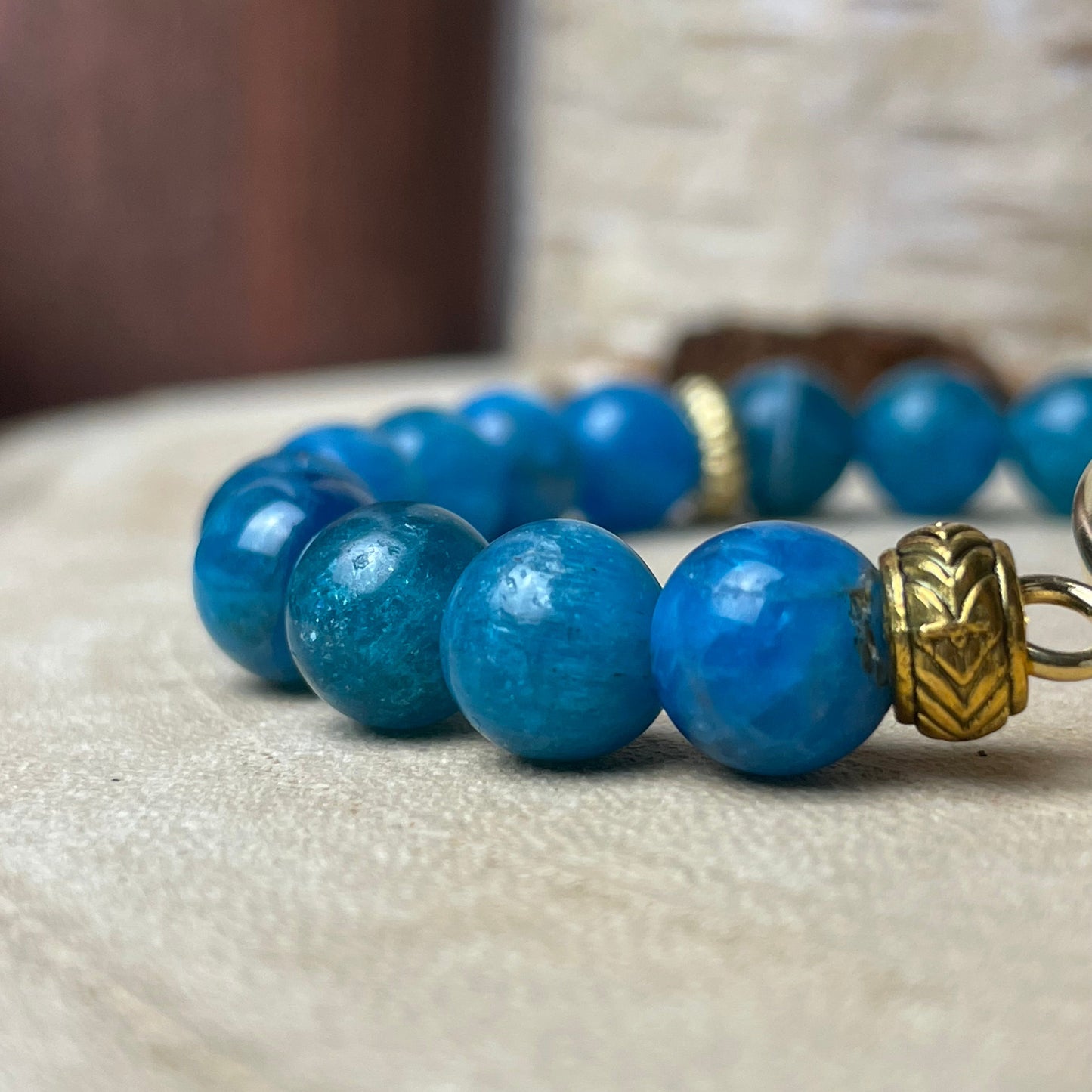 Bracelet personnalisé en Apatite naturelle – Médaillon photo 20 mm | Élan Vital