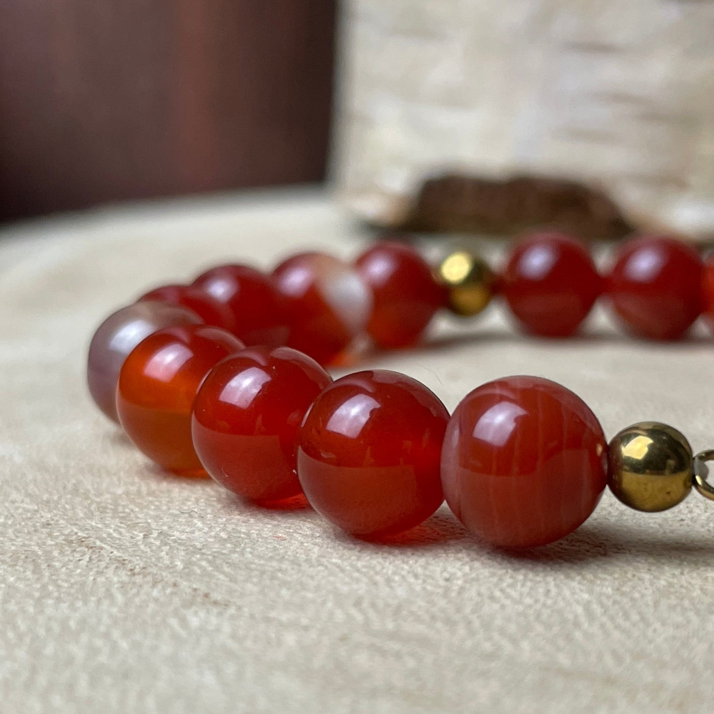 Bracelet personnalisé en Cornaline naturelle – Médaillon photo 12 mm | Flamme Intérieure