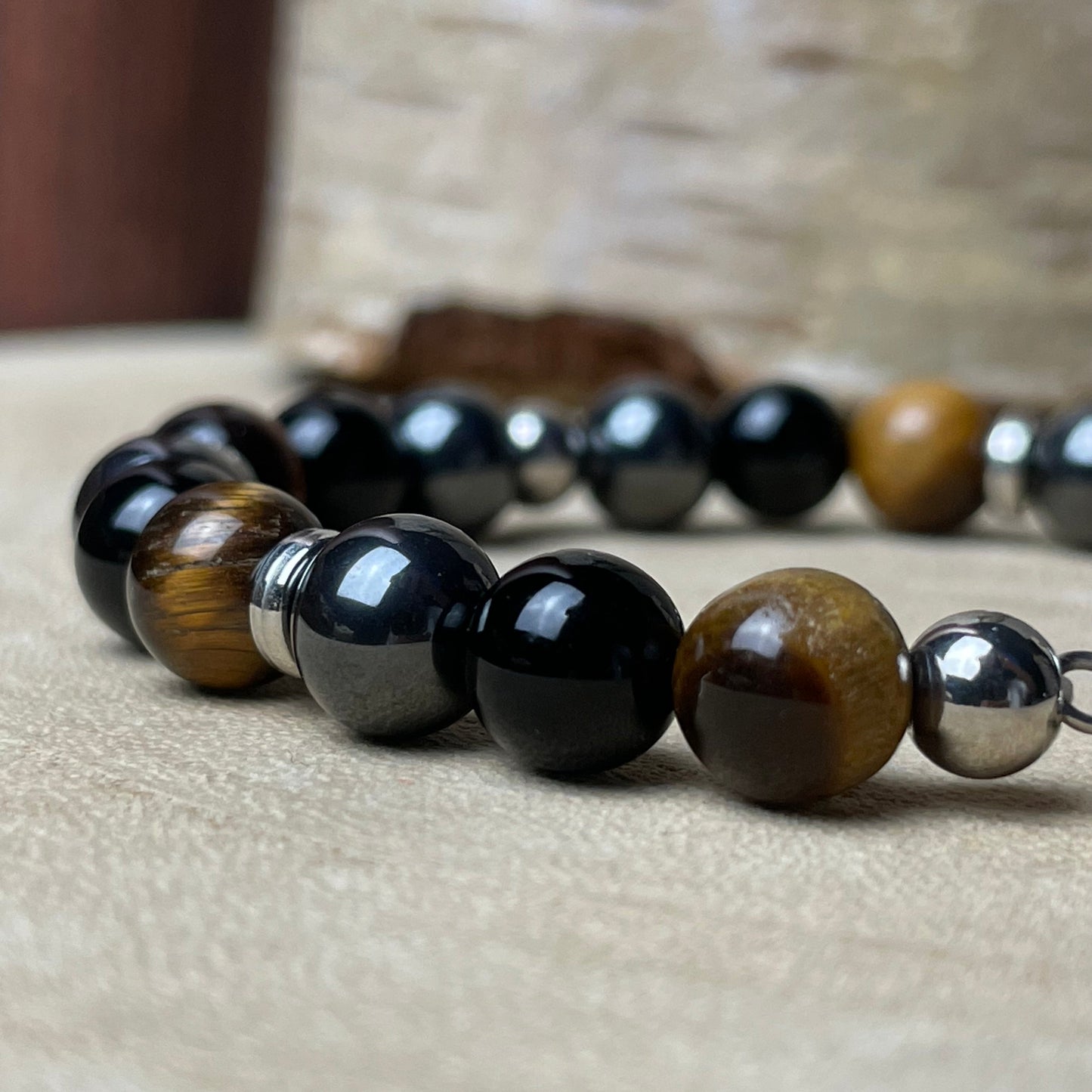 Bracelet personnalisé en Hématite, Obsidienne & Œil de Tigre naturelles – Médaillon photo 12 mm | Bouclier Ancré