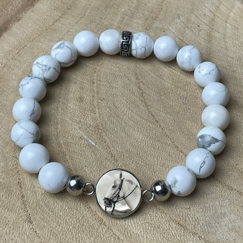 Bracelet personnalisé en Howlite naturelle – Médaillon photo 12 mm | Clarté Blanche